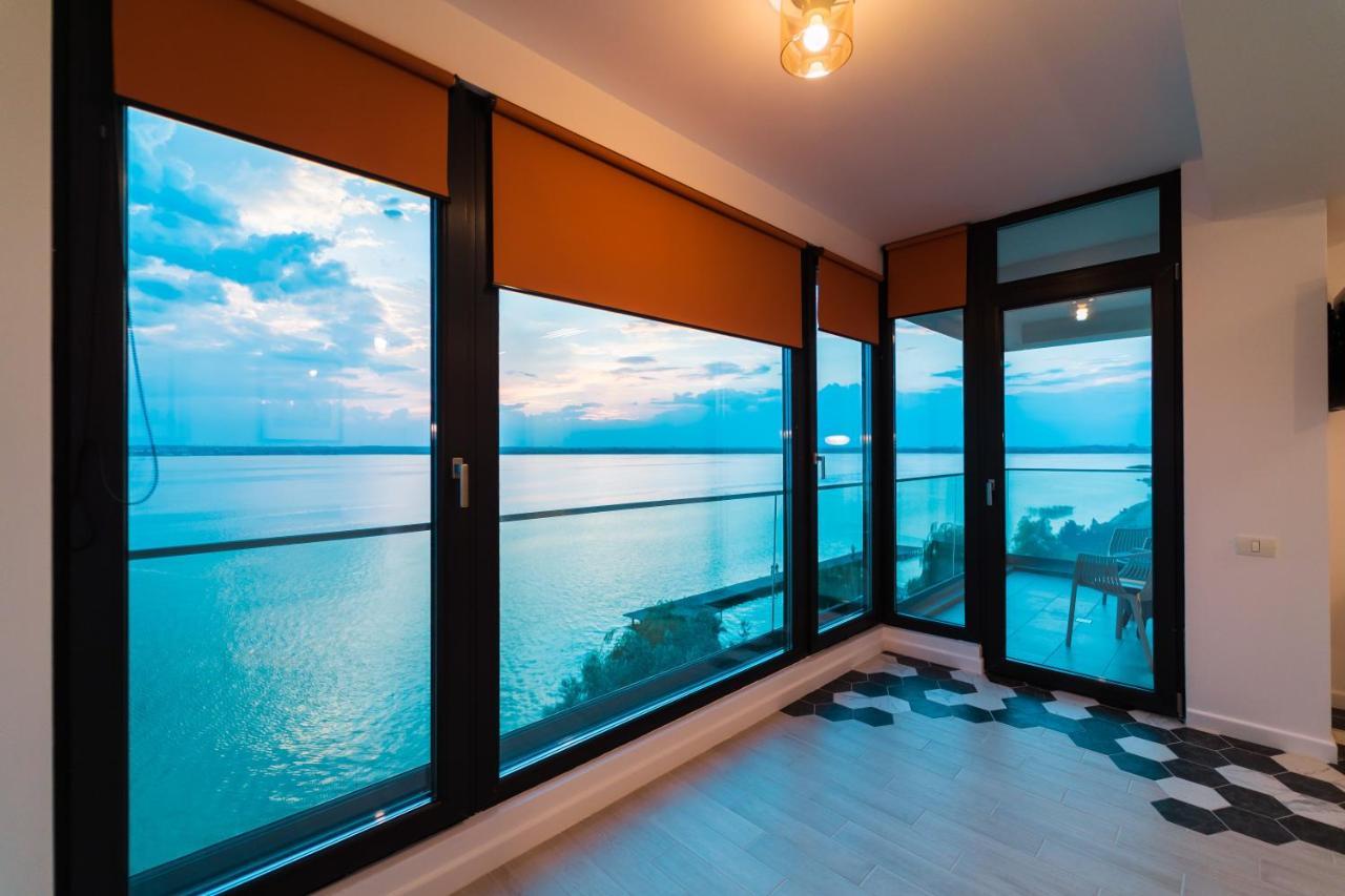Miruna Andreea Studio Lägenhet Mamaia Exteriör bild